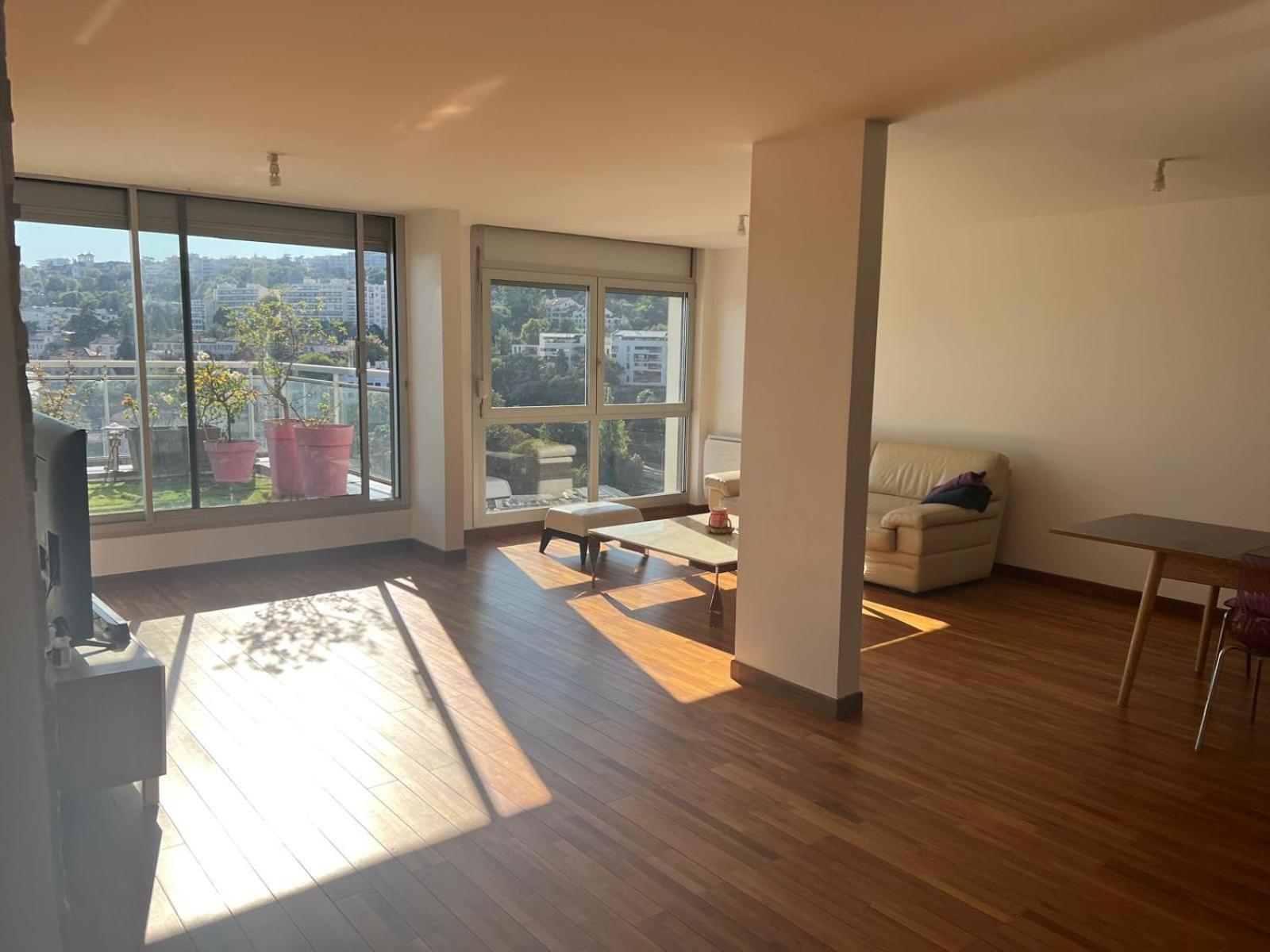 Chambre Dans Les Hauteurs De Lyon Proche Fourviere Chez L Hote Kültér fotó