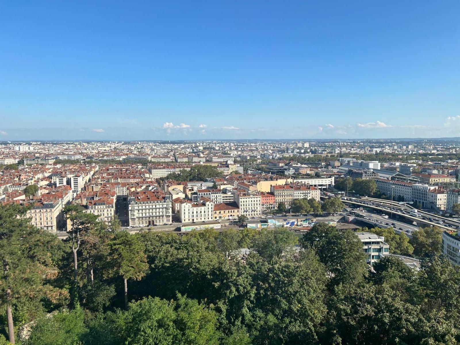 Chambre Dans Les Hauteurs De Lyon Proche Fourviere Chez L Hote Kültér fotó