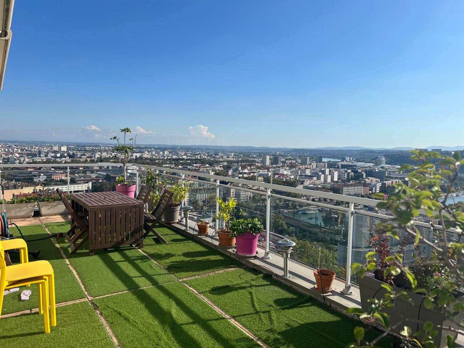 Chambre Dans Les Hauteurs De Lyon Proche Fourviere Chez L Hote Kültér fotó